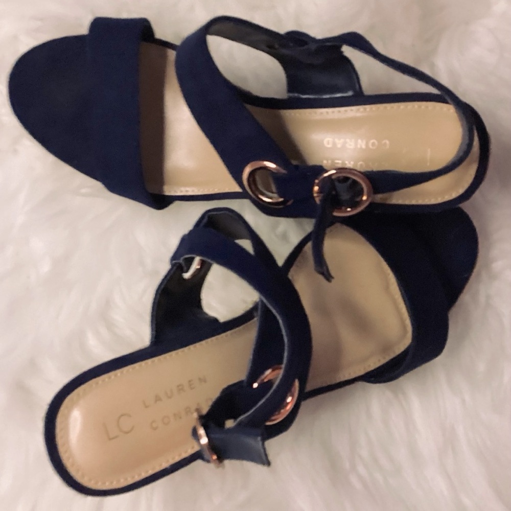 LAUREN CONRAD size 8 Navy Suede Wedges EUC